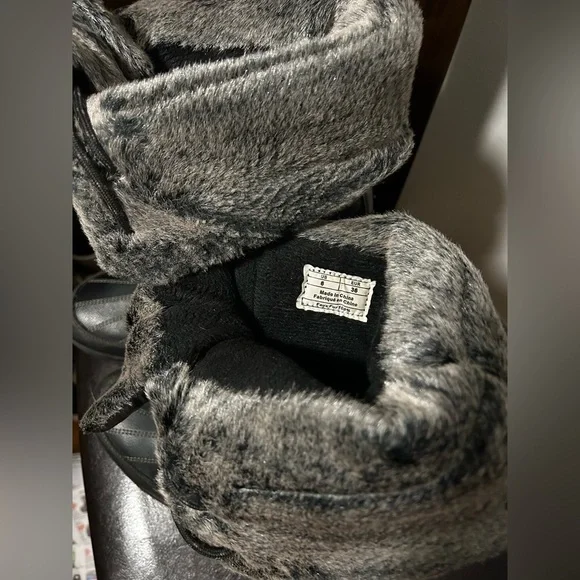 Women's banff Trail Black Quilted Tall Winter Boots - Picture 6 of 6